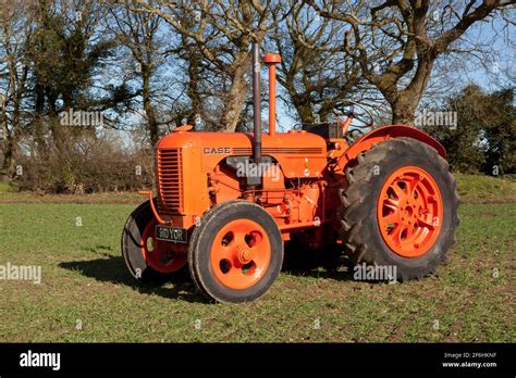 Vintage case tractor hi-res stock photography and images - Alamy