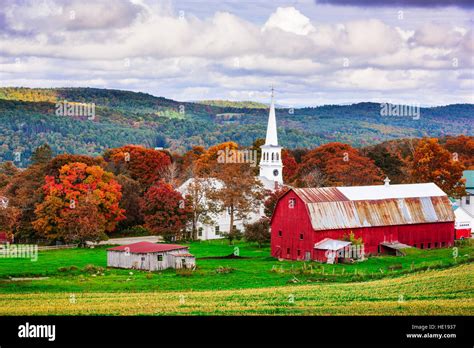 Peacham, Vermont, USA rural autumn scene Stock Photo - Alamy