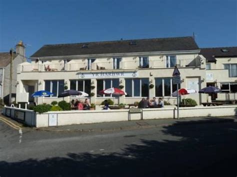 The Harbour Hotel Cemaes Bay - Anglesey Bed and Breakfast