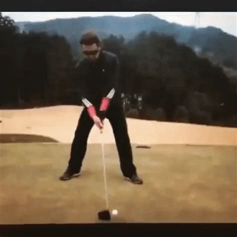 Golf Swing GIF - Golf Swing Funny - Discover & Share GIFs