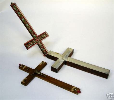 STATIONS of the CROSS ofJESUS CHRIST RELIQUARY CRUCIFIX | #15752266