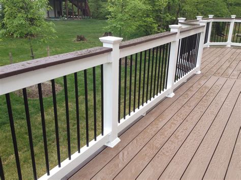 Types Of Deck Railing Designs - Design Talk