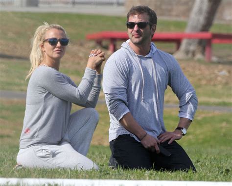 Britney Spears - Spends a Leisurely Day at the Park With Her Brother Bryan, January 2016 ...