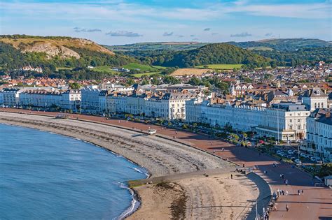 10 Best Things to Do in Llandudno - What is Llandudno Famous For? - Go Guides