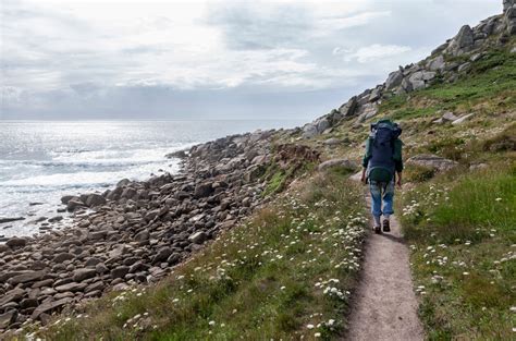 Walks in Cornwall - A Guide to the Best Cornwall Walking Trails | Sykes Cottages