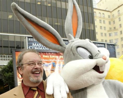 Joe Alaskey Dies: Voice Of Bugs Bunny, Daffy Duck & Tweety Passes Away [VIDEO] | Daffy duck ...