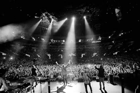 hillsong united, best worship music evah. | Hillsong united, Hillsong, Worship