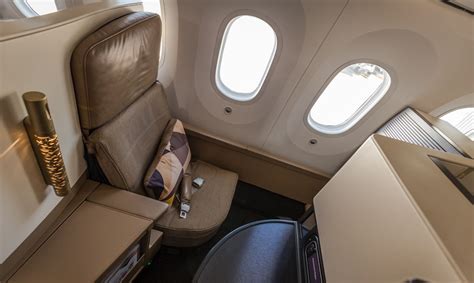 Etihad Boeing 787 Business Class Studios: Review | The Mileonaire