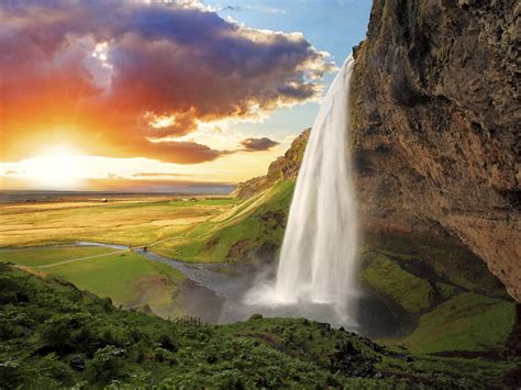 15 Most Beautiful Waterfalls in the World - Photos - Condé Nast Traveler