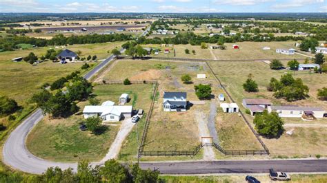 Development Ready 3 Acres with a Farm House Listed on Land-Listings.com