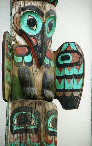 Raven Totem | Totem pole art, Native american totem, Raven totem