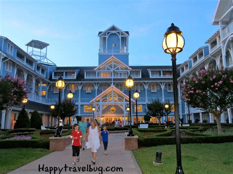 The {Happy} Travel Bug: Disney's Beach Club Resort