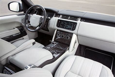 2017 Luxury Range Rover Sport Interior https://www.mobmasker.com/luxury-range-rover-sport ...