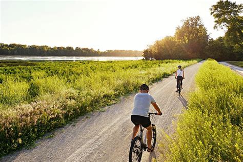 2025 Show Me the Katy Trail - Bike Tour Vacations