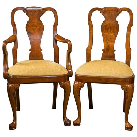 Walnut Queen Anne Style Dining Chairs For Sale at 1stdibs