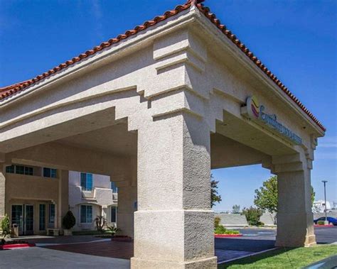 COMFORT INN & SUITES - Updated 2019 Prices, Hotel Reviews, and Photos (Lancaster, CA) - TripAdvisor