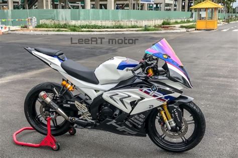 Yamaha Yzf-r15 Modified To Look Like Bmw S1000rr Hp4 - R15 V2 Colour ...