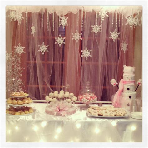 Winter Baby Shower | Snowflake baby shower, Baby shower winter, Christmas baby shower