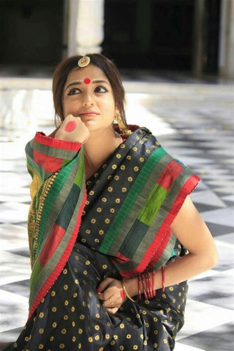 17 Best images about Monali Thakur on Pinterest | Saree, India people ...