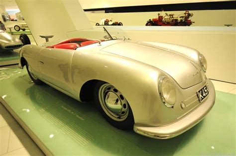 At Porsche Museum, a history of great cars (photos) - CNET