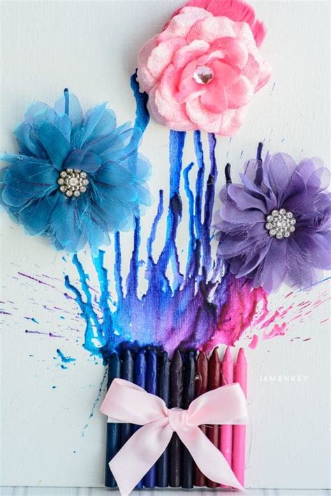 DIY Crayon Flower Picture - JaMonkey