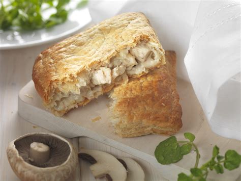 Halal Chicken & Mushroom Pasty - UK Frozen Food