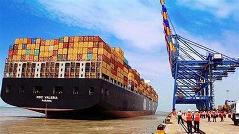 Red Sea crisis | Costs up, but no adverse impact on India's trade so ...