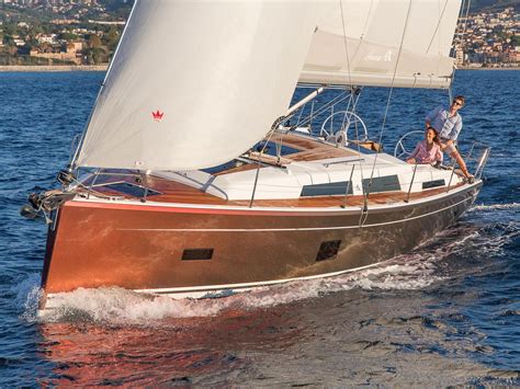 Hanse 388 Sailboat - Luxury Sailing Yacht | Seattle Yachts