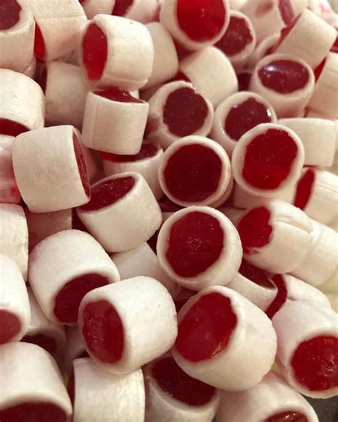 10 delicious Irish snacks and sweets you need to try (2024)