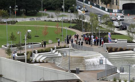 Kanawha Plaza reopens after $2.9M renovation; officials promise bright ...