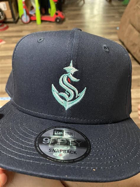 My first Kraken hat : r/SeattleKraken