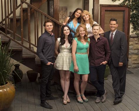 Switched At Birth: Season 4 Cast Photos Are Here!