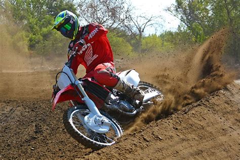 2017 Honda CRF250R Review