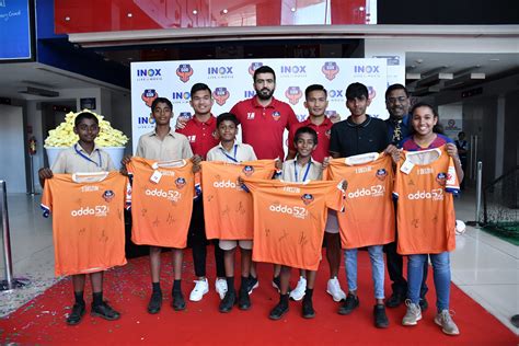 FC Goa Stars Visit INOX Panjim To Interact With Budding Footballers ...