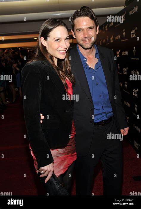 Claire Forlani And Dougray Scott