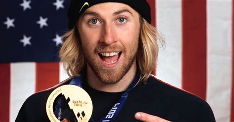 Have gold medal, will travel: Sage Kotsenburg scores plane ticket home from stranger | FOX Sports