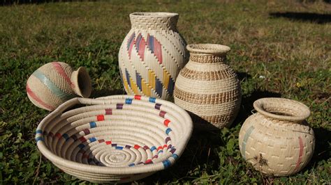 Basketry Indigenous Ethnic Warao | Indigenous art, Clay art, Fiber art