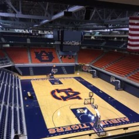 Basketball At The Auburn Arena, auburn, United States Of America - Top ...