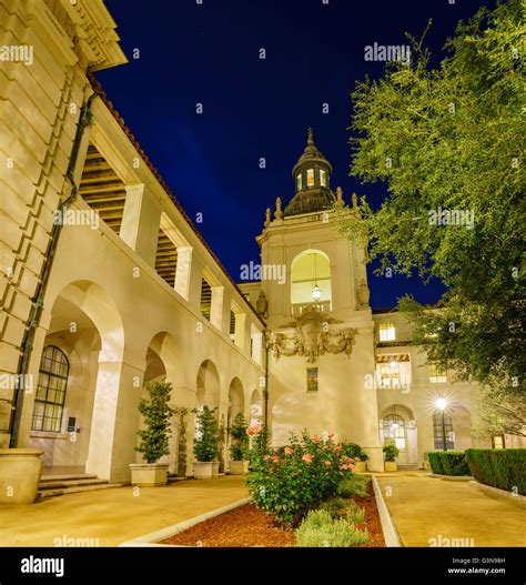 The beautiful night scene of Pasadena City Hall near Los Angeles ...