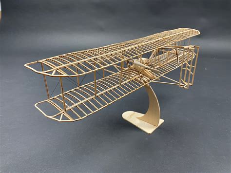 DW Wright Flyer 500mm 1:18 Scale Static Balsa Model Kit