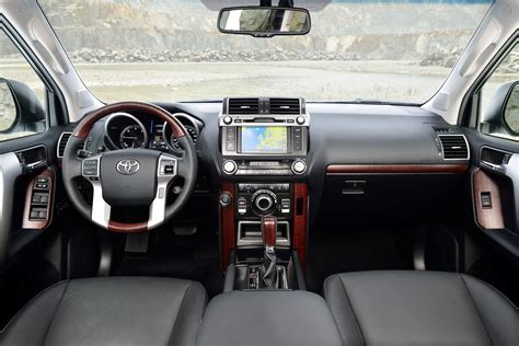 Toyota Landcruiser Prado 2014 Model Details