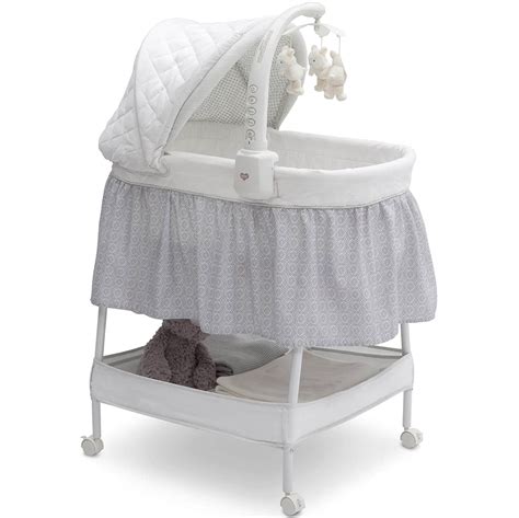 Top 10 Best Baby Bassinets Review - Bestreviewy.com