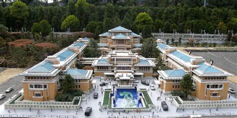 The Frank Lloyd Wright Imperial Hotel in Tokyo