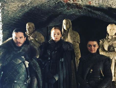 Starks from Game of Thrones Final Season: See the Behind-the-Scenes Snaps | E! News