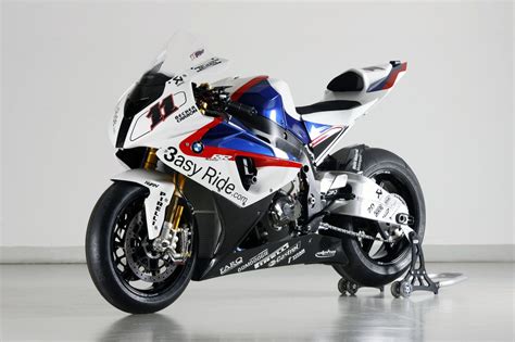 Wallpaper Expreess: BMW S1000RR