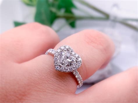 14k White Gold Heart Shaped Engagement Ring