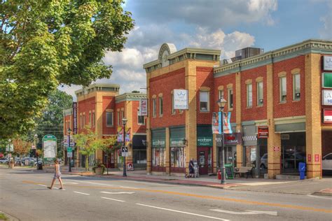 Downtown Bolton - DowntownBolton.ca