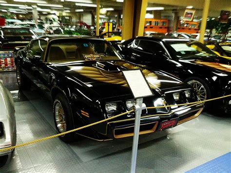 The Automobile and Collectibles Specialty Museum : Tallahassee ...