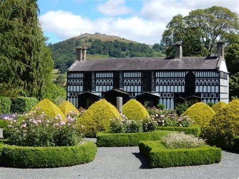 Plas Newydd Historic House and Gardens (Llangollen): AGGIORNATO 2020 - tutto quello che c'è da ...