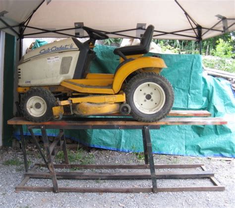 Homemade Lawn Mower Lift Table - Homemade Ftempo